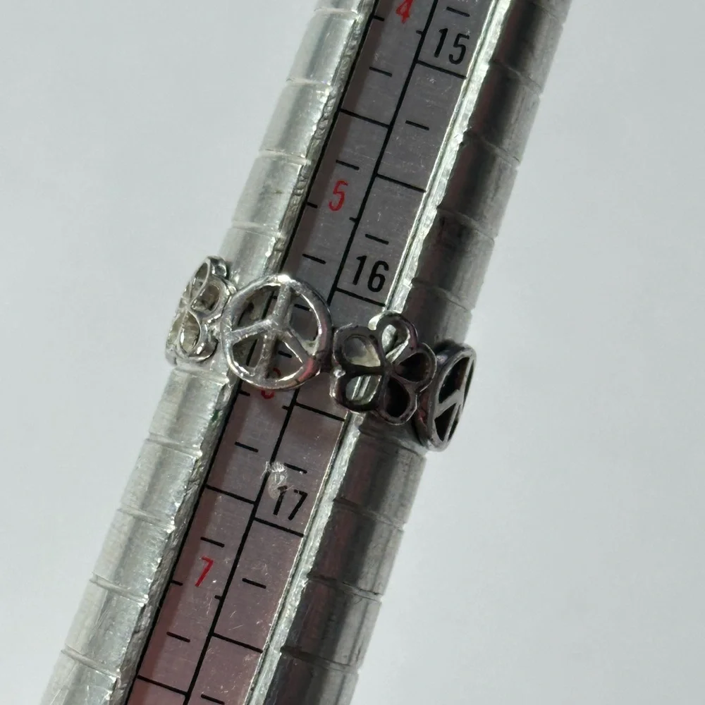 925 Silver Peace & Flower Ring Thailand Pinky Ring Y2K Kidcore Size 6.75